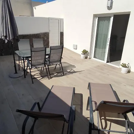 Casa Hubara Lanzarote, Brand New, Bright And Quiet 펜션 *