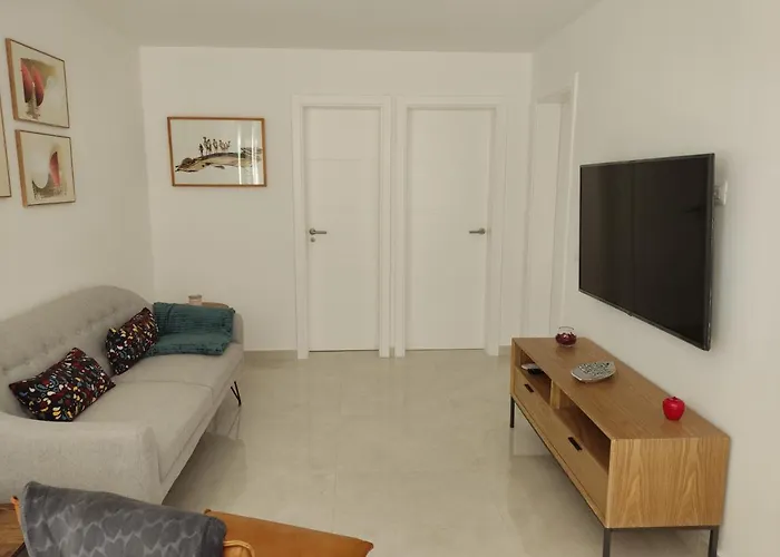 Vakantiehuis Casa Hubara Lanzarote, Brand New, Bright And Quiet Playa Blanca (Lanzarote)