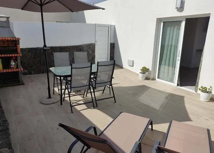 펜션 Casa Hubara Lanzarote, Brand New, Bright And Quiet *